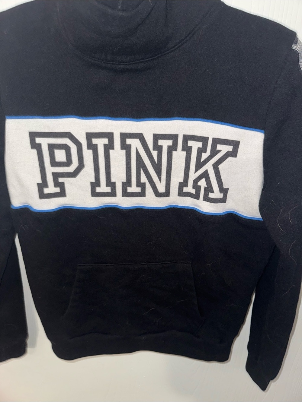 PINK Victoria’s Secret Petite Pullover Sweatshirt Black Funnel Neck Logo Pocket - Picture 6 of 6
